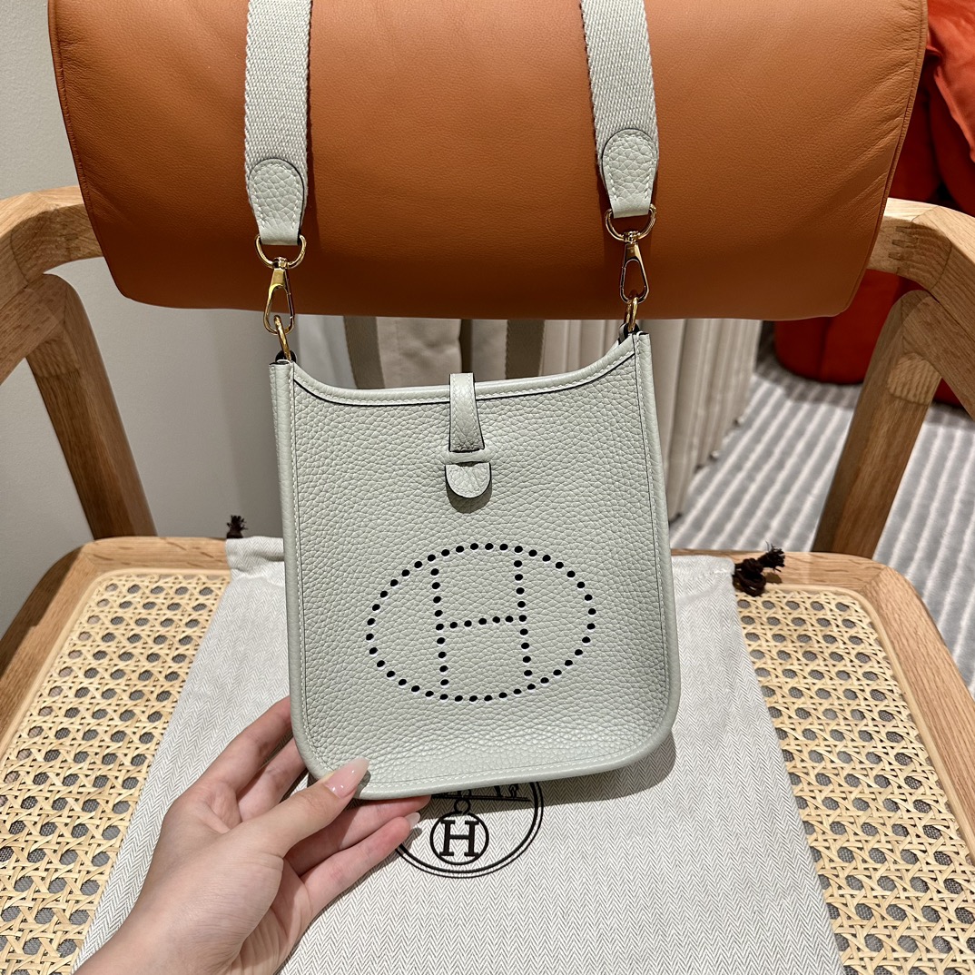 HERMES エルメス ミニ エヴリーヌ（Mini Evelyne）​ 完全オーダーメイド仕様 アイスグレイ 特別仕様
