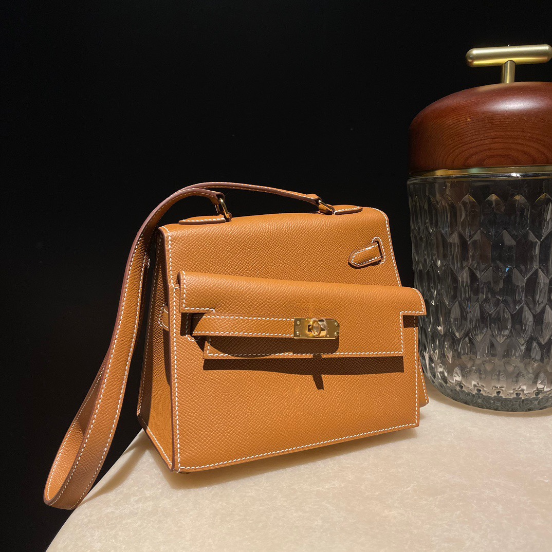 エルメス ケリー リバーシブル （Hermès Kelly Reversible ゴールドブラウン／エプソムレザー）