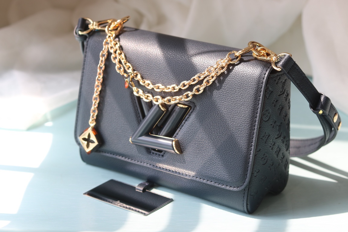 ルイ・ヴィトン Sac Twist MM Slim M14341/M14342 | ハーモニーシリーズ｜モノグラムモチーフ×装飾チェーンで彩る永遠のロマンティシズム