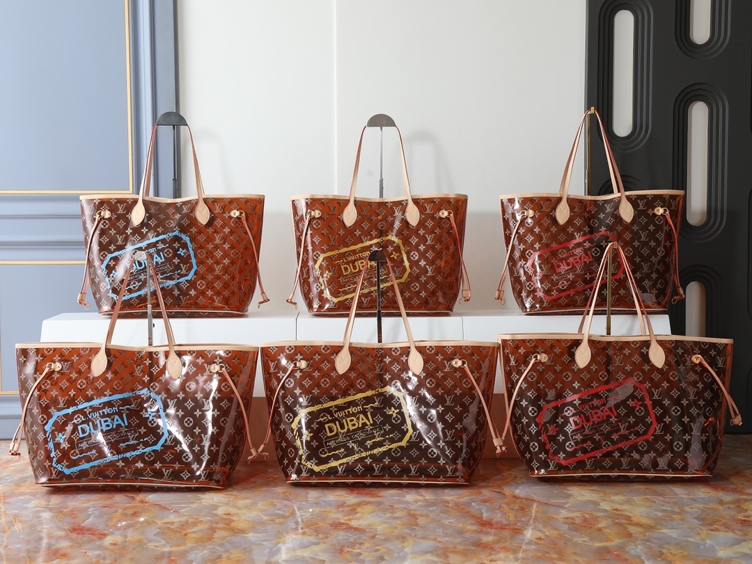 ルイ・ヴィトン NEVERFULL 中号トートバッグ M46975：モノグラム帆布×牛革トリミング、可変式ストラップで「大人のラグジュアリー」を再定義