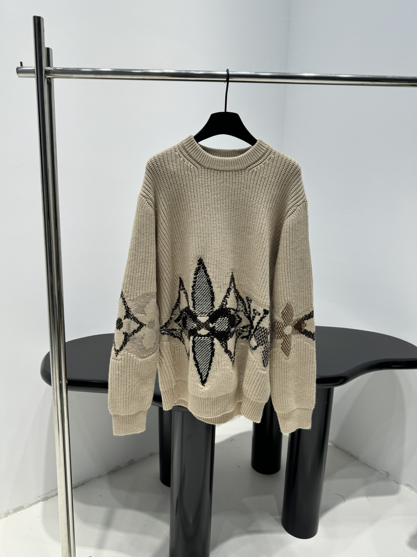 ルイ・ヴィトン(Louis Vuitton) 新作 ウールラウンドネックセーター