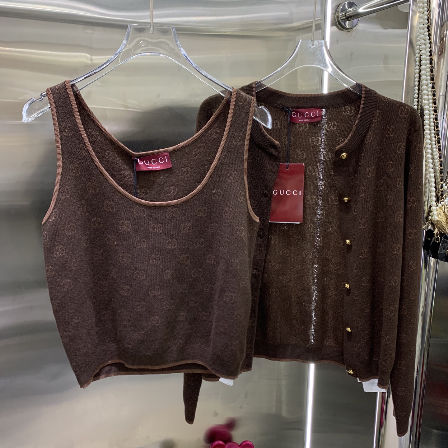 グッチ】レトロ高級ベスト＋ゴールドボタンカーディガン レイヤードセット