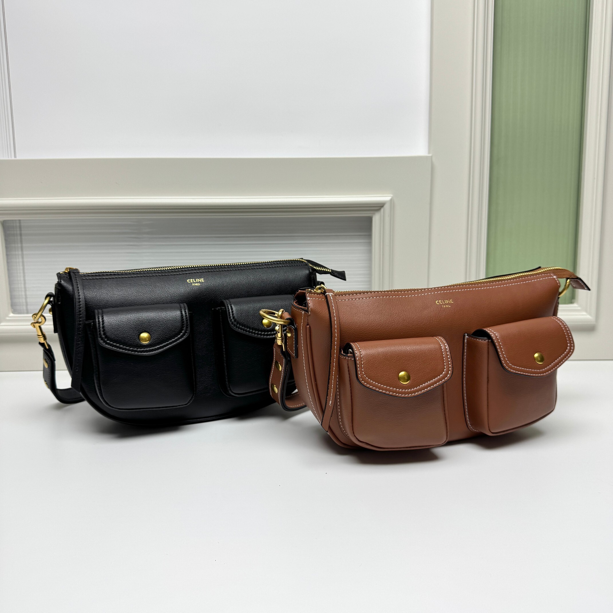 セリーヌ レトロサドル型ハーフムーンバッグ 2025春夏(25SS) 最新入荷｜31×20×9cm｜クラシック馬蹄形×半月輪郭｜上質牛革の静寂高級感｜多背法自由変形