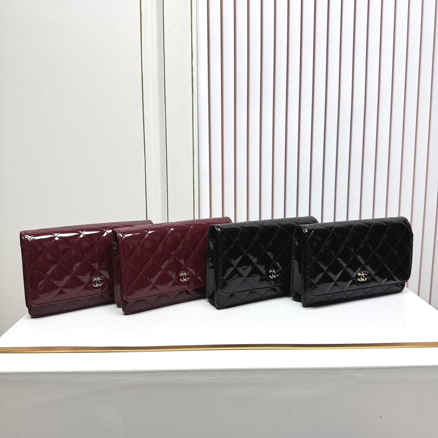 シャネル WOC クラシック財布バッグ｜チェーン収�納・手提げ/斜め掛け両用｜19×12×4cm・コンパクトで大容量・カード/ファスナー/コイン分区・欧州正規品