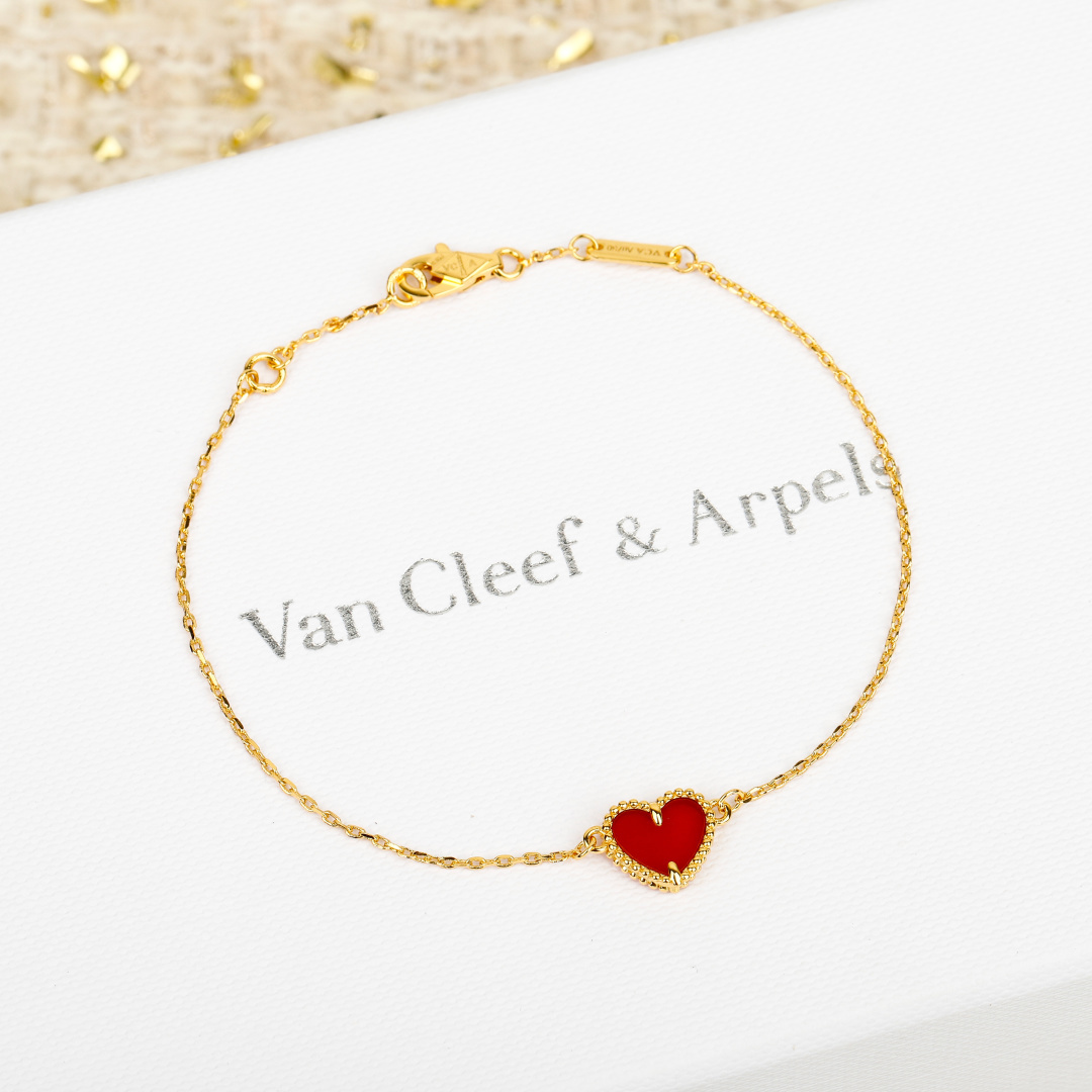 【Van Cleef & Arpels】スウィート アルハンブラ ハート ブレスレット｜K18ゴールド＆ダイヤモンド 特注対応可能