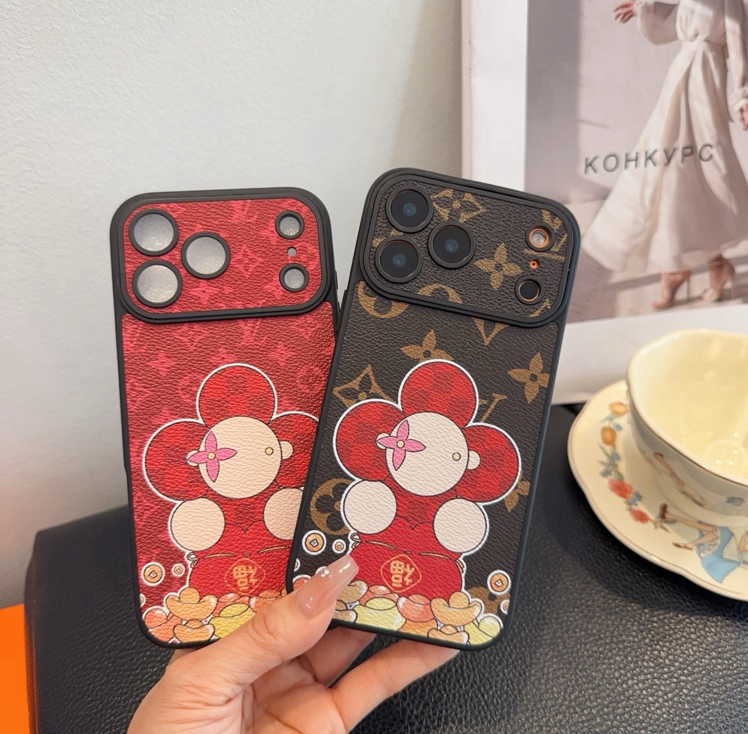 【LOUIS VUITTON LV】エッジレザー貼り込み iPhoneケース｜ヴィヴィアン＆サンフラワーが光る最高級モデル