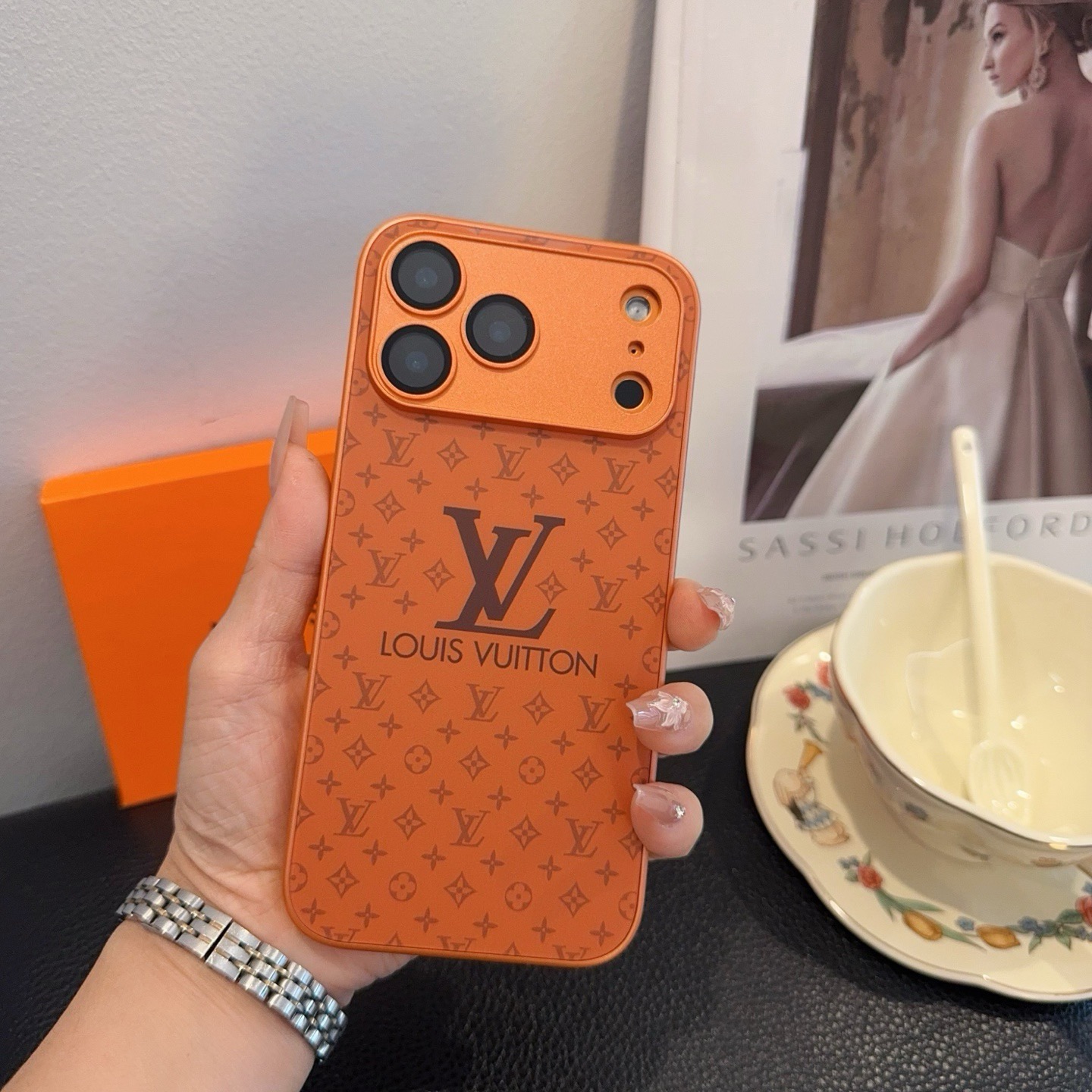【LOUIS VUITTON LV】iPhoneケース｜定番モノグラム＆ダミエ 全機種対応モデル
